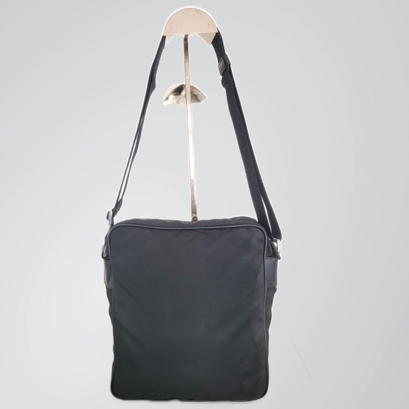 PRADA Front Pocket Crossbody Messenger Bag Tessuto Medium - Picture 2 of 8